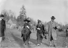 Mrs. A. Butler-Duncan; Miss Ruth Moller; William Archer Thompson, 1913. Creator: Bain News Service