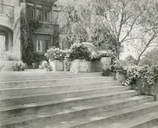 Mrs. Albert Herter, East Hampton, blue & white garden, 1913. Creators: Frances Benjamin Johnston, Johnston-Hewitt Studio
