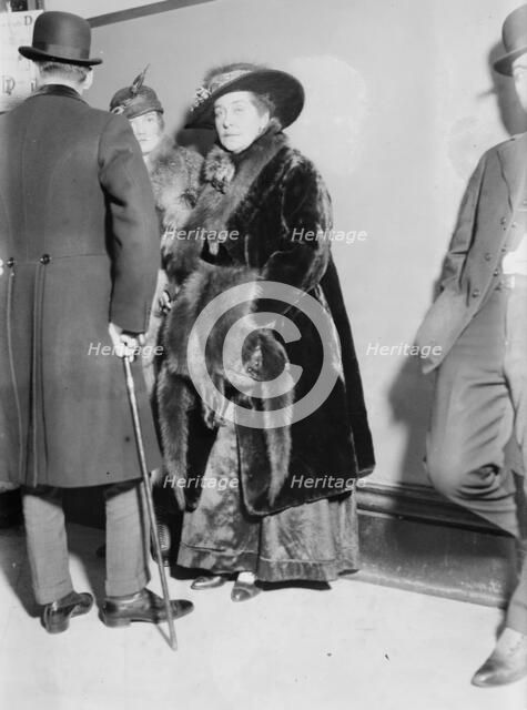 Mrs. Alex Mishkinoff [i.e. Miskinoff], Princess Galatzine [i.e. Galitzine], between c1915 and c1920. Creator: Bain News Service.