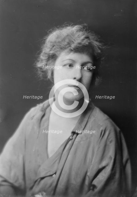 Mrs. B. O'Reilly, portrait photograph, 1918 Oct. 5. Creator: Arnold Genthe.