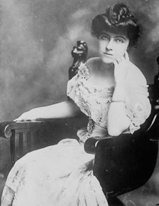 Mrs. B. Tarkington, 3/4 seated, between c1910 and c1915. Creator: Bain News Service