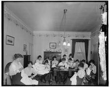 Mrs. Ball and group at Hamilton Hotel, between 1910 and 1920. Creator: Harris & Ewing