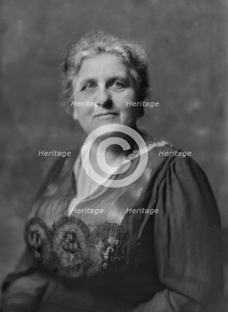 Mrs. C.H. Ingram, portrait photograph, 1919 May 26. Creator: Arnold Genthe.