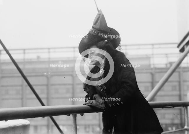 Mrs. Curtis Guild, between c1910 and c1915. Creator: Bain News Service.