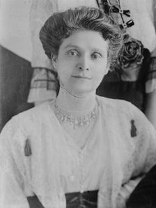 Mrs. C.E. Hughes, between c1915 and c1920. Creator: Bain News Service