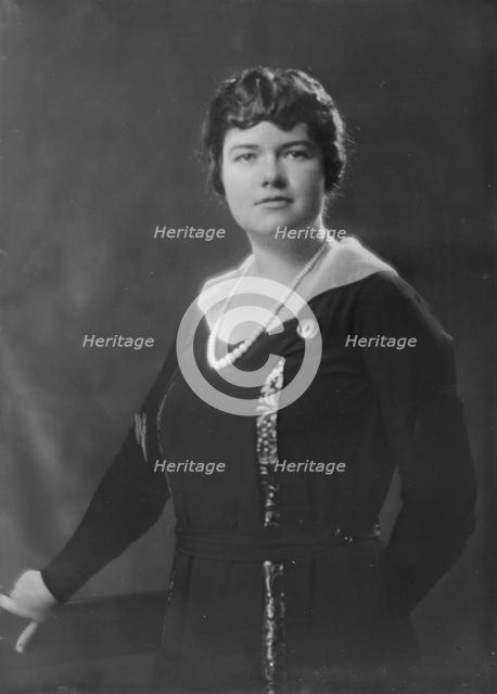 Mrs. DeFord, portrait photograph, 1919 June 11. Creator: Arnold Genthe.