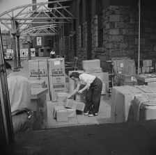 Mrs. Dorothy Bell, Irish-German descent, twenty-seven years old..., New Britain, Connecticut, 1943. Creator: Gordon Parks