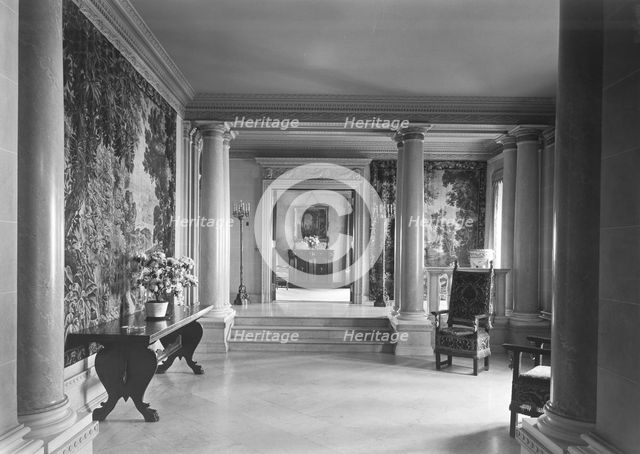 Mrs. Edwin Gould, residence at 936 5th Ave., New York City, 1942. Creator: Gottscho-Schleisner, Inc.