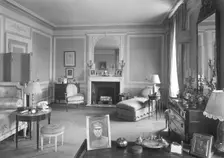 Mrs. Edwin Gould, residence at 936 5th Ave., New York City, 1942. Creator: Gottscho-Schleisner, Inc