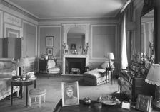 Mrs. Edwin Gould, residence at 936 5th Ave., New York City, 1942. Creator: Gottscho-Schleisner, Inc