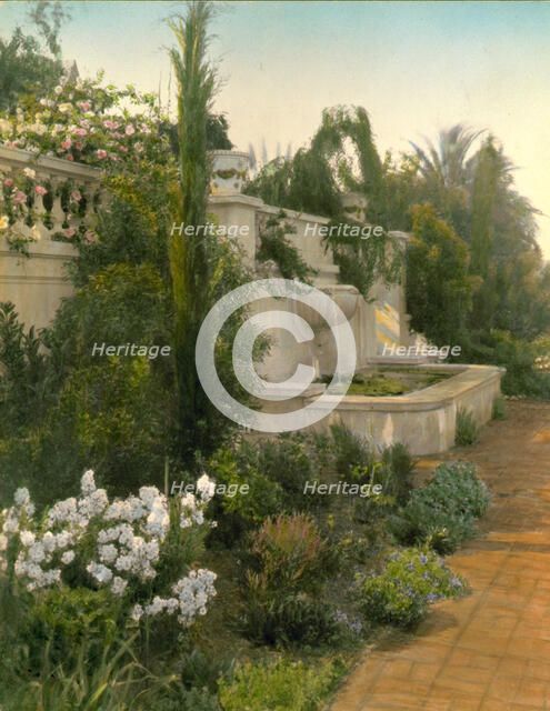 Mrs. Eldridge Merick Fowler house, 363 Grove Street, Pasadena, California, 1917. Creator: Frances Benjamin Johnston.