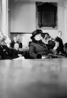Mrs. Eliz. Meinken, between c1910 and c1915. Creator: Bain News Service