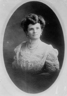 Mrs. F.C. Penfield, 1913. Creator: Bain News Service