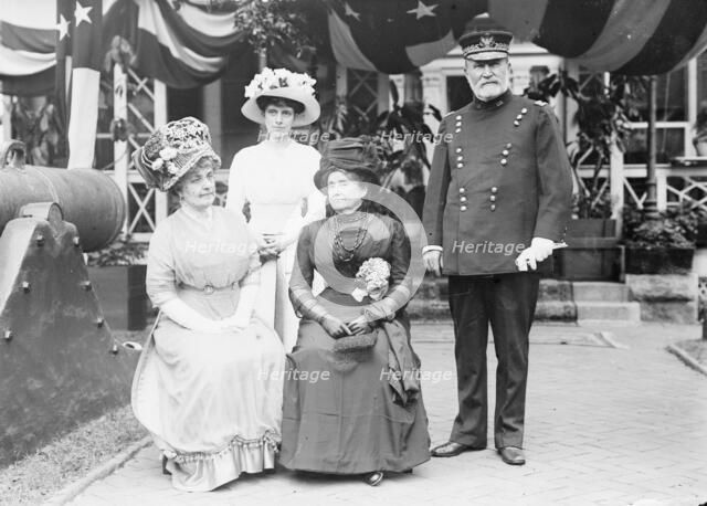 Mrs. F.D. Grant; Mrs. Francis M. Gibson; Mrs. U.S. Grant III; Gen. F.D. Grant, 1911. Creator: Bain News Service.