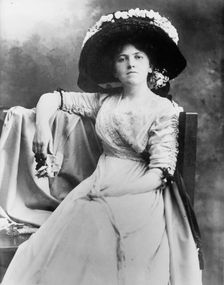 Mrs. Frances Hewett Bowne, between c1910 and c1915. Creator: Bain News Service