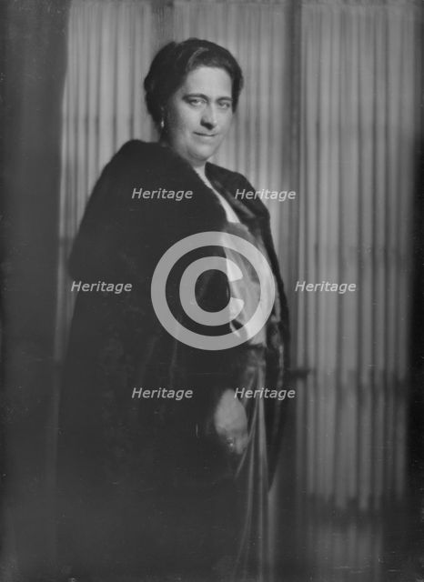 Mrs. Frederick B. Wells, portrait photograph, 1919 Apr. 19. Creator: Arnold Genthe.