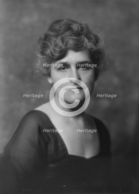 Mrs. George Orvis, portrait photograph, 1918 Mar. 21. Creator: Arnold Genthe.