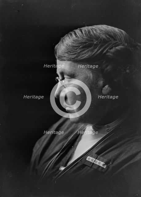 Mrs. H.L. Scott, portrait photograph, 1919 July 2. Creator: Arnold Genthe.
