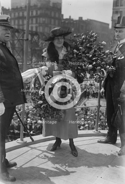 Mrs. Hugh [i.e. Hugo] Johnstone, 30 May 1917. Creator: Bain News Service.