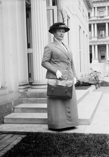 Mrs. Helen L. Grenfell, 1914. Creator: Harris & Ewing