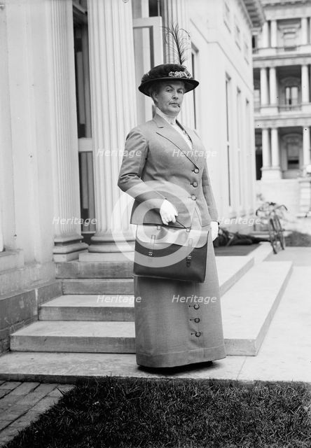 Mrs. Helen L. Grenfell, 1914. Creator: Harris & Ewing.