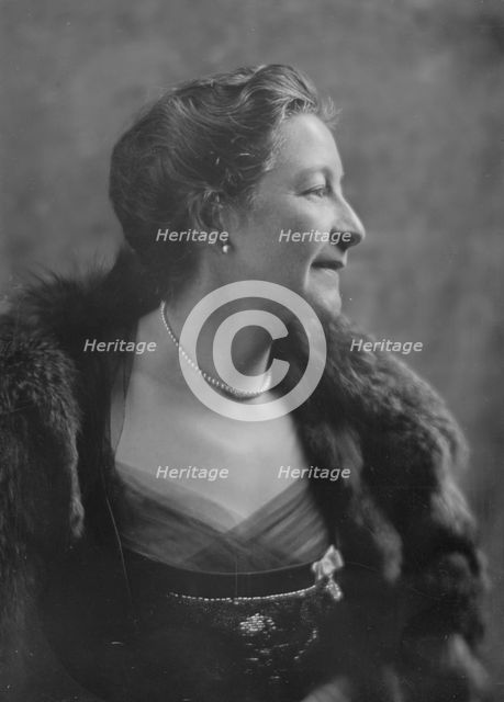 Mrs. Henry S. Boardman, portrait photograph, 1919 Apr. 21. Creator: Arnold Genthe.
