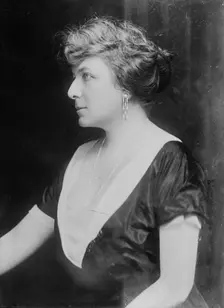 Mrs. J. Borden Harriman, between c1910 and c1915. Creator: Bain News Service