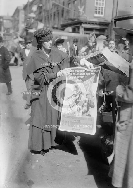 Mrs. J.F. Curtis, Oct 1917. Creator: Bain News Service.
