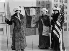 Mrs. J. Hardy Stubbs, Miss Ida Craft, Miss Rosalie Jones, between c1910 and c1915. Creator: Bain News Service