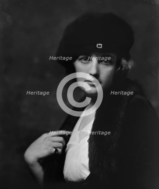 Mrs. J. Schoonmaker, portrait photograph, 1919 Oct. 16. Creator: Arnold Genthe.