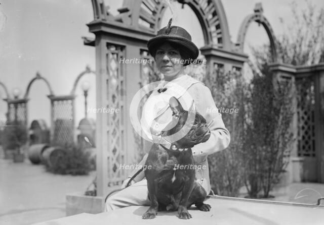 Mrs. J. Wadsworth Carpenter & "Neco", between c1910 and c1915. Creator: Bain News Service.