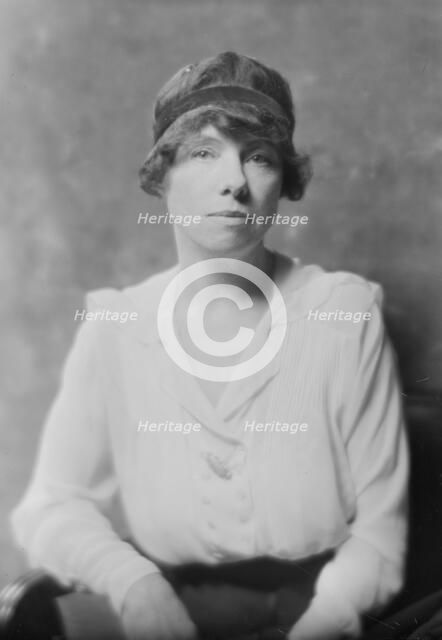 Mrs. Jack London, portrait photograph, 1918 Apr. 19. Creator: Arnold Genthe.