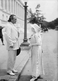 Mrs. James B. Longstreet with Sen. Vardaman, 1913. Creator: Harris & Ewing
