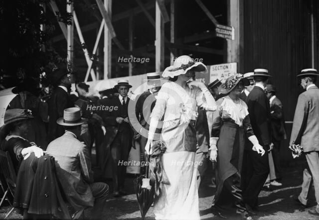 Mrs. J.B. Eustis, between c1910 and c1915. Creator: Bain News Service.