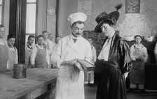 Mrs. J.L. Putnam at Naval Cooks School, between c1915 and 1918. Creator: Bain News Service