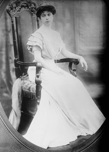 Mrs. L.V. Harcourt, cameo portrait, sitting, 1912. Creator: Bain News Service