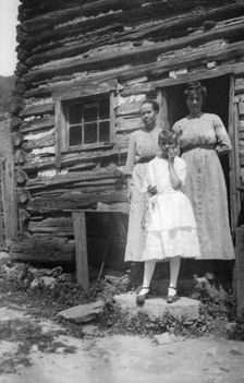 Mrs Lawson Grey, Montvale, Bedford County, Virginia, USA, 1916-1918. Artist: Cecil Sharp