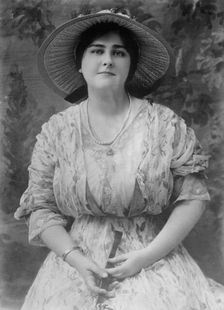 Mrs. Lee de Forest, 1915. Creator: Bain News Service
