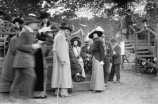 Mrs. Livermore, Mrs. Goadby Loew, Wil[...], Mrs. A.S. Burden, Mrs. Gordon..., between c1910-c1915. Creator: Bain News Service