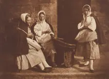 Mrs. Logan and Two Unknown Women, Newhaven, 1843/47, printed c. 1916. Creators: David Octavius Hill, Robert Adamson, Hill & Adamson