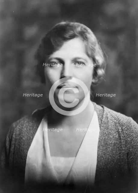 Mrs. Pearl Buck, portrait photograph, 1932. Creator: Arnold Genthe.