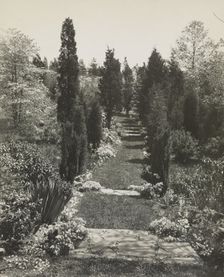 Mrs. Robert Bacon's estate Old Westbury, Long Island, between 1909 and 1927. Creator: Frances Benjamin Johnston