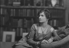 Mrs. S. Reilly, portrait photograph, 1918 Mar. 4. Creator: Arnold Genthe
