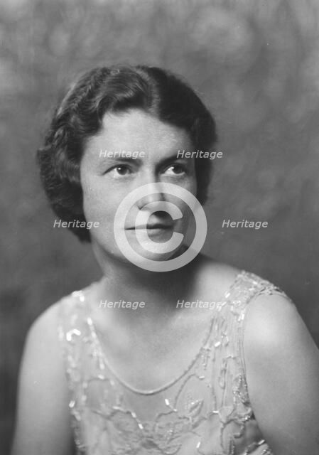 Mrs. Stuart Benson, portrait photograph Creator: Arnold Genthe.
