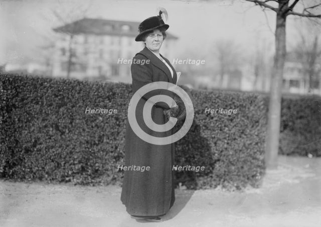 Mrs. Simon, 1915. Creator: Bain News Service.