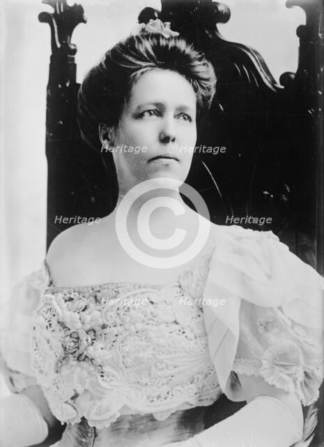 Mrs. T.H. Carter, between c1915 and c1920. Creator: Bain News Service.