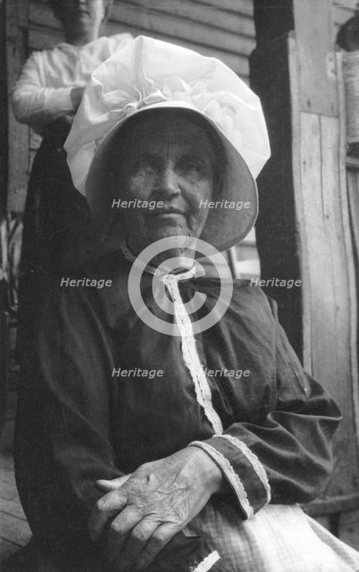 Mrs Townsley, Pineville, Bell County, Kentucky, USA, 1916-1918.  Artist: Cecil Sharp