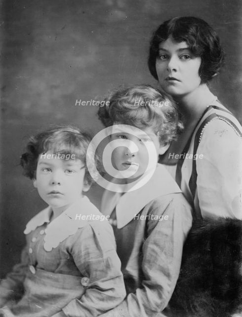Mrs. W. Astor Chanler, Theo & Wm. A. Chanler, 1916. Creator: Bain News Service.