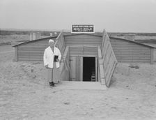 Mrs. Wardlow, Friends church (Quaker), Dead Ox Flat, Oregon, 1939. Creator: Dorothea Lange