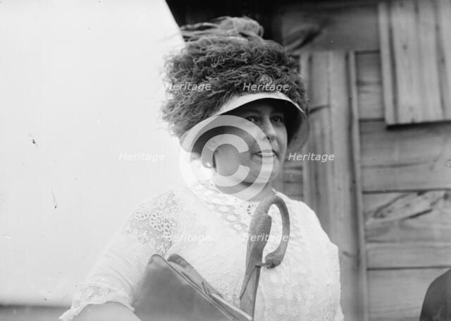 Mrs. Winsor McCay, between c1910 and c1915. Creator: Bain News Service.